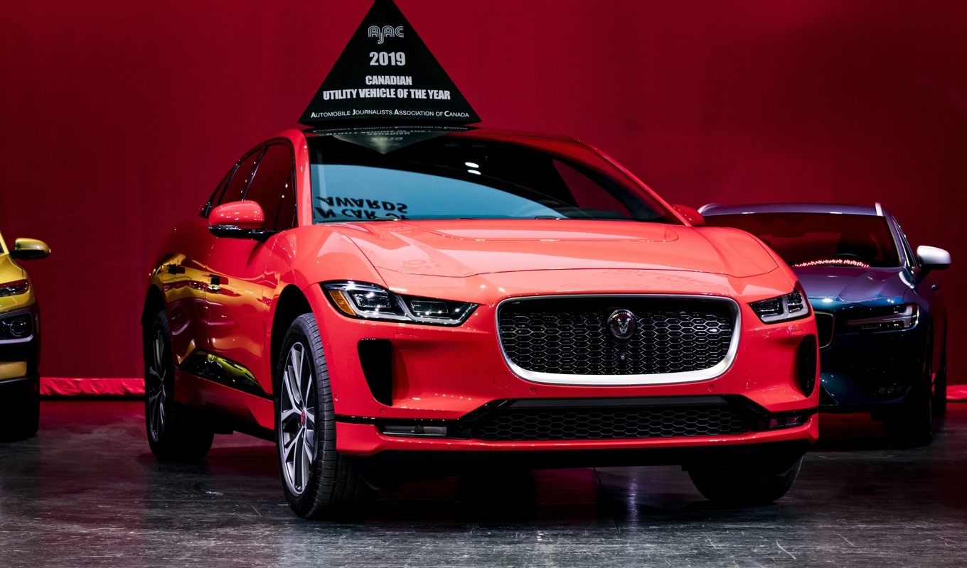 Jaguar ska ha fått in åtta rapporter om bränder sedan juni 2019. Arkivbild. Foto: Christopher Katsarov/AP/TT