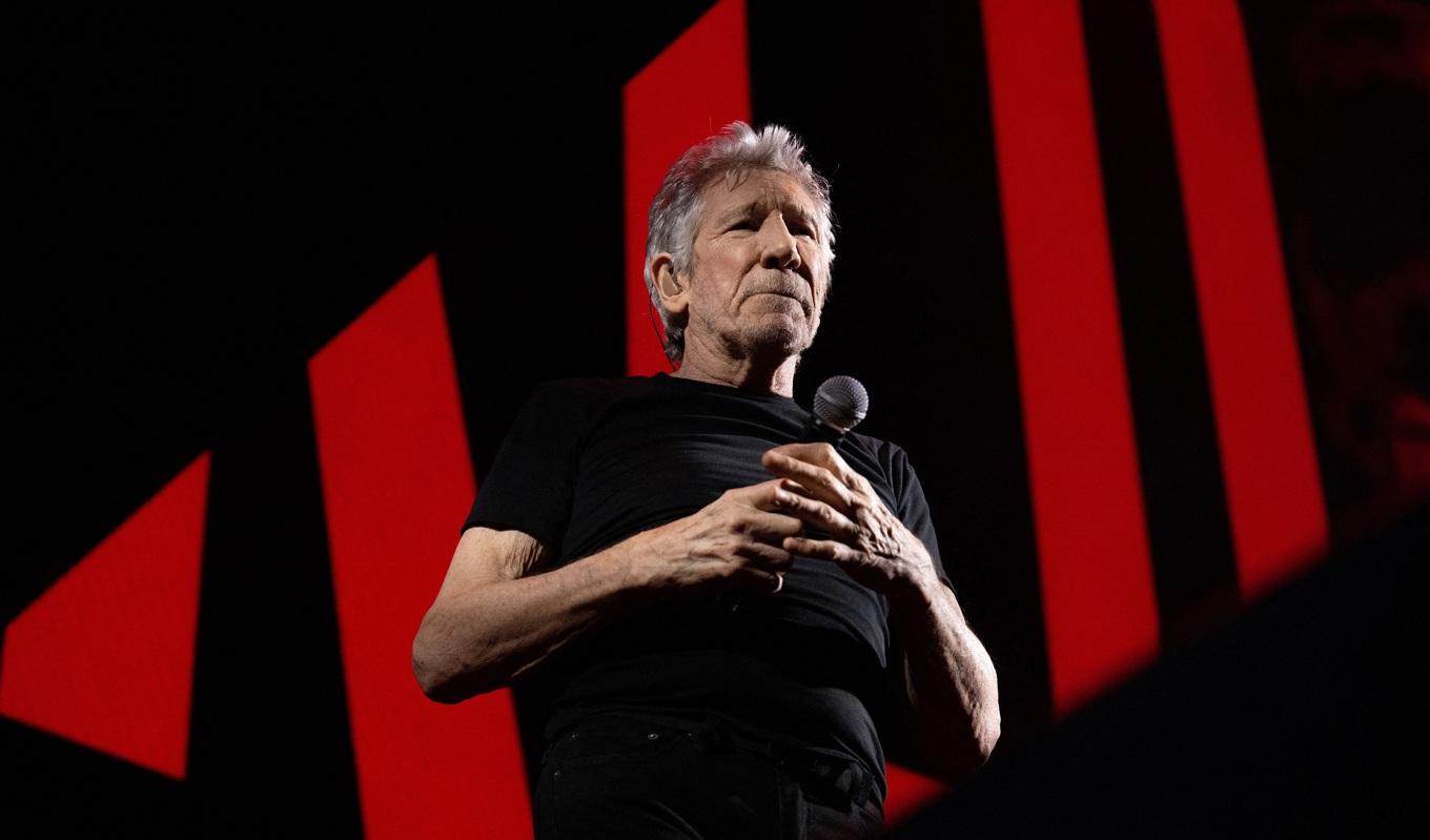 Den brittiske musikern och en grundarna av Pink Floyd, Roger Waters, uppträder på Accor Arena i Paris den 3 maj 2023. Foto: Anna Kurth/AFP via Getty Images