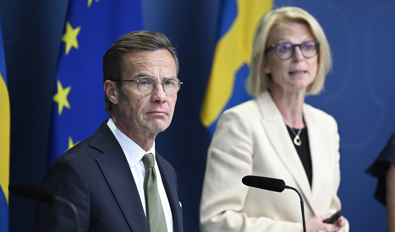 Statsminister Ulf Kristersson (M), finansminister Elisabeth Svantesson (M). Foto: Jessica Gow/TT