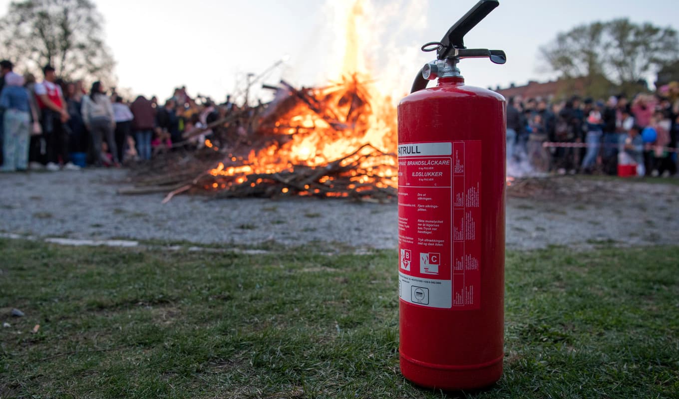 Det varma torra vädret har lett till fler eldningsförbud i Sverige. Arkivbild. Foto: Jessica Gow/TT