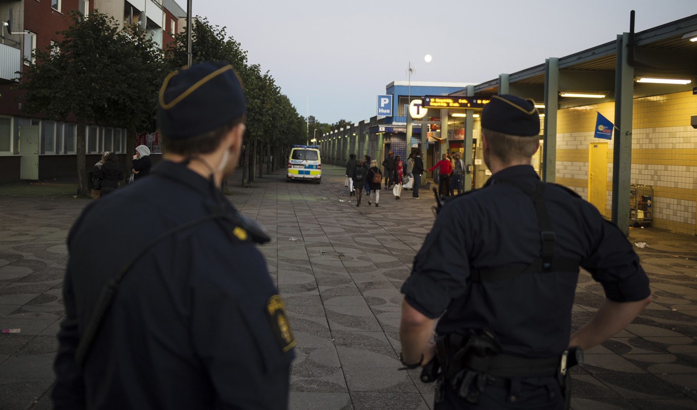 Ska kunna kroppsvisitera fler utlänningar. Arkivbild. Foto: Vilhelm Stokstad/TT