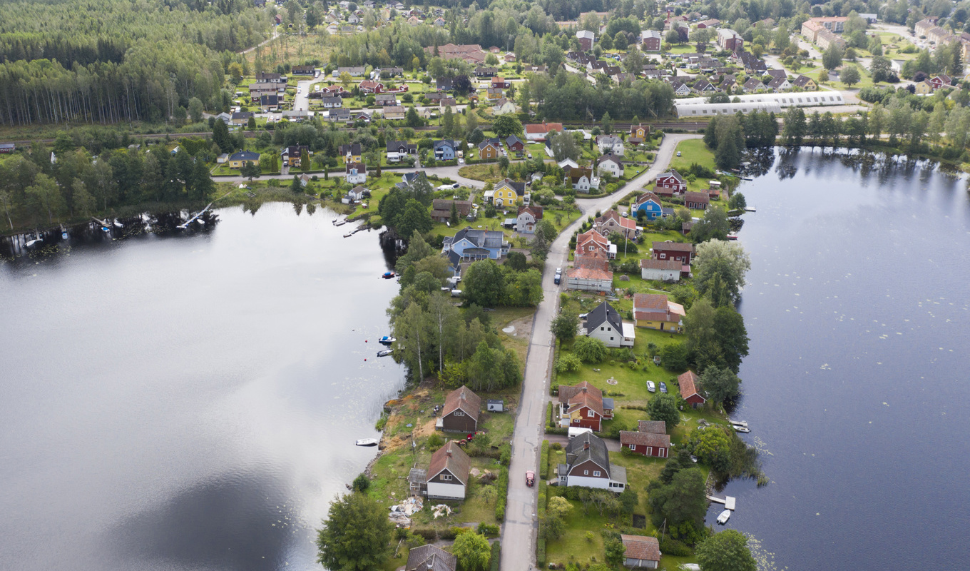 Villor blev dyrare i juni, medan bostadsrätterna låg stilla. Arkivbild. Foto: Fredrik Sandberg/TT