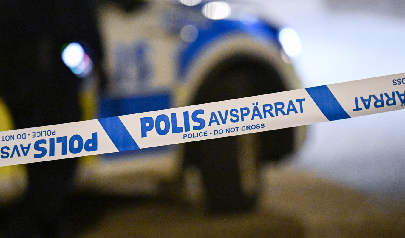 Polisen är på plats i Gottsunda efter misstankar om ett grovt brott. Foto: Johan Nilsson/TT