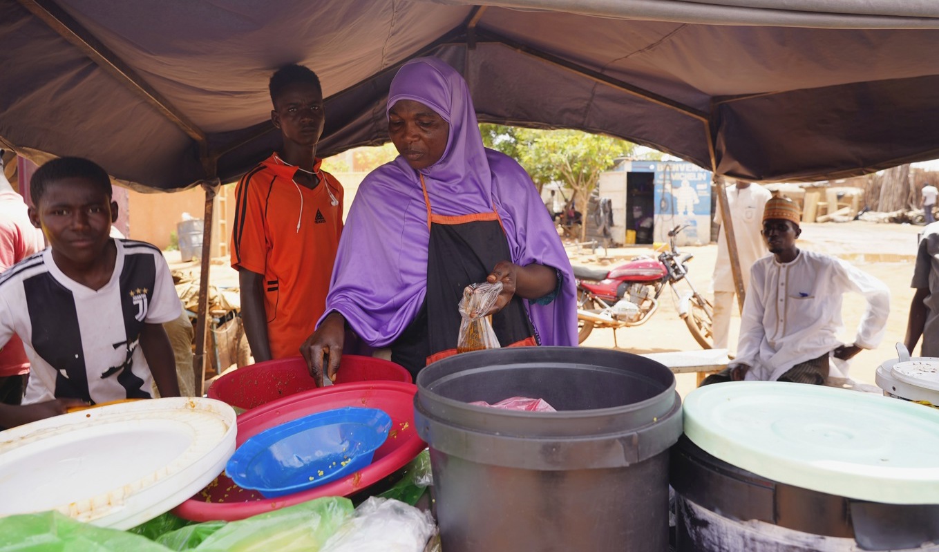 Niger är ett av världens fattigaste länder. Nu avbryter även Frankrike sitt bistånd till landet. Foto: Sam Mednick/AP/TT