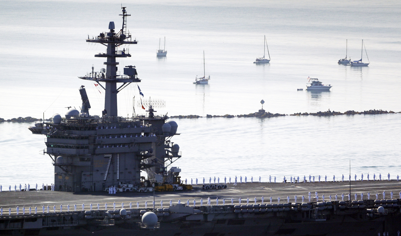 Amerikanskt hangarfartyg utanför San Diego. Arkivbild. Foto: Gregory Bull/AP/TT