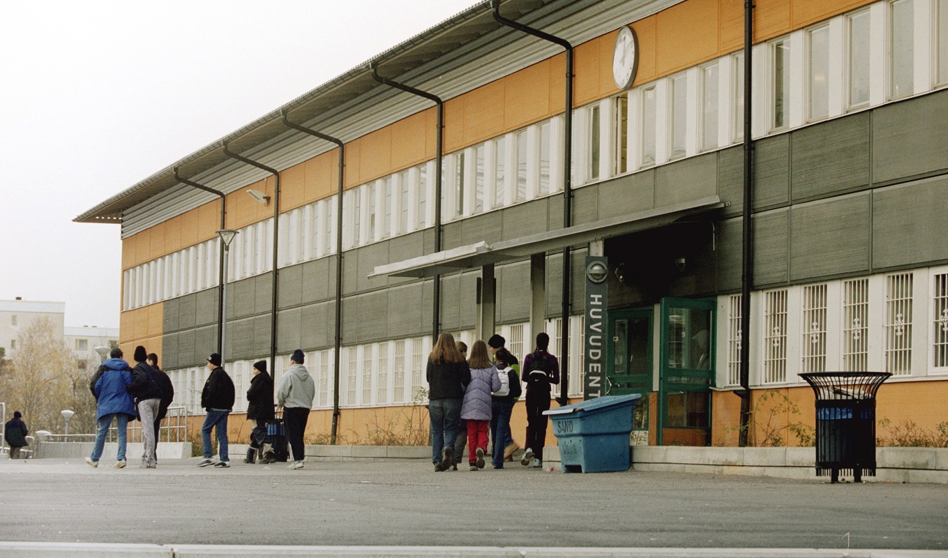 Rinkebyskolan låser sina dörrar på grund av koranbrännaren Salwan Momikas aktion ett stenkast därifrån. Arkivbild. Foto: ERIK G SVENSSON/Scanpix