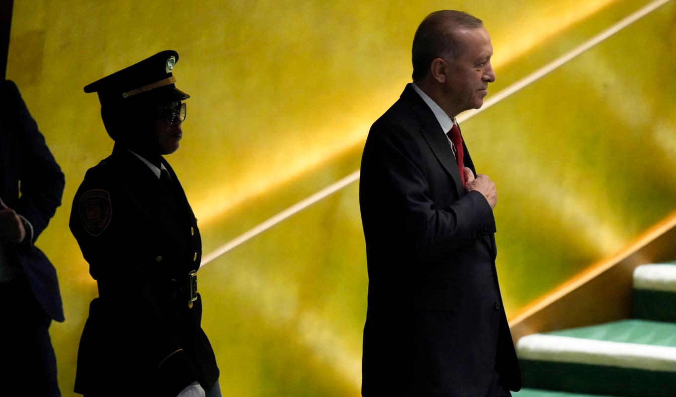 Turkiets president Recep Tayyip Erdogan ska under måndagen träffa Ilham Aliyev, president i Azerbajdzjan. Foto: Mary Altaffer/AP/TT