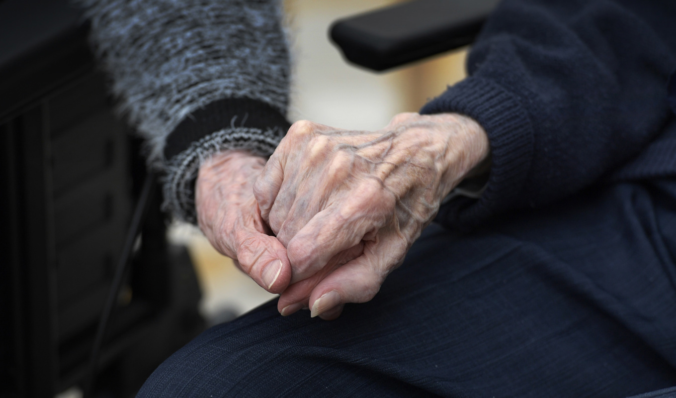 När personer över 84 för första gången ingår i Folkhälsomyndighetens rapport ställer det gamla sanningar på ända. Arkivbild. Foto: Janerik Henriksson/TT