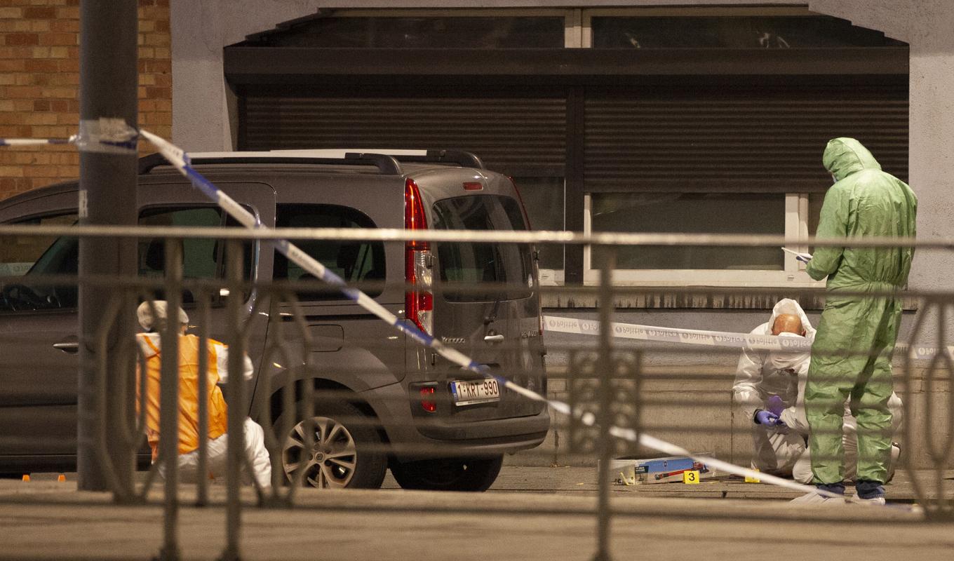 Två svenskar dödades i måndagens terrordåd i Bryssel. Foto: Nicolas Landemard/AP/TT