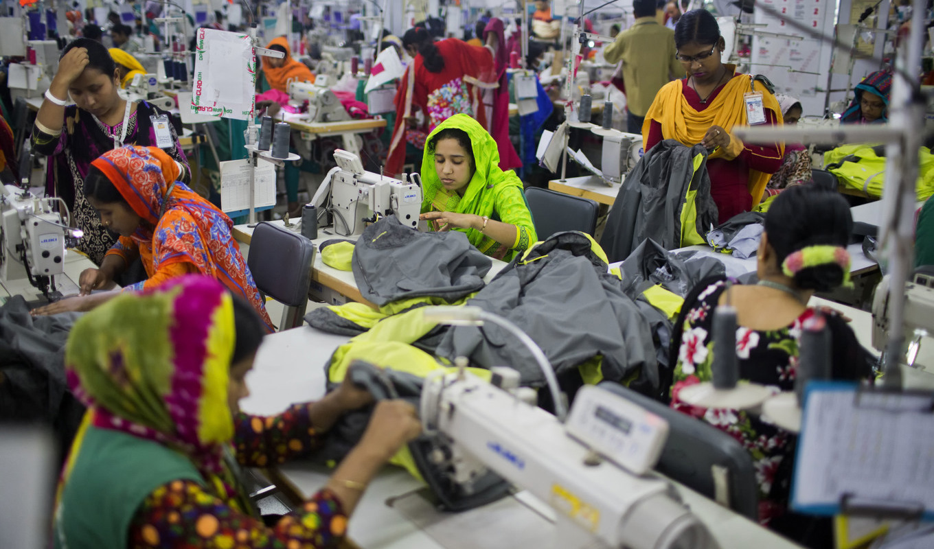 Tusentals textilarbetare i Bangladesh har gått ut i strejk i protest mot låga löner. Arkivbild. Foto: A.M. Ahad/AP/TT