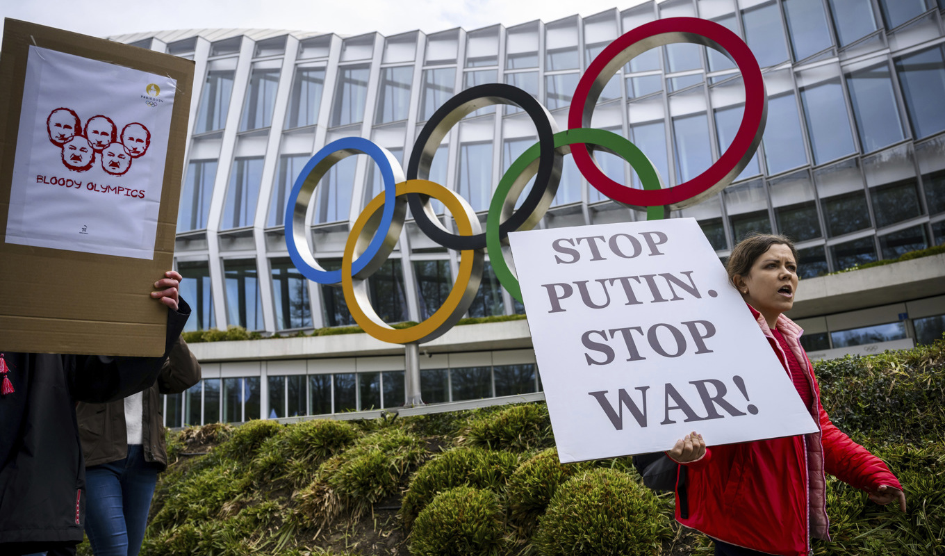 Ända sedan Vladimir Putin inledde sitt anfallskrig mot Ukraina i februari 2022 har rysk idrott varit utestängt från stora delar av den internationella idrotten. Arkivbild. Foto: Jean-Christophe Bott/AP/TT