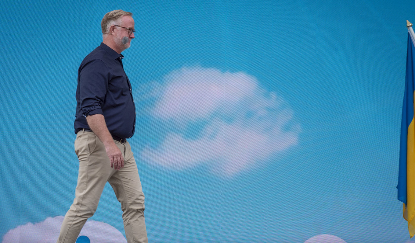 Utan samverkan och enighet finns det bara sammanbrott för Liberalerna. Ingen ur- och skurliberalism! Vem ska då trösta Johan Pehrson, frågar sig Lotta Gröning. Foto: Bilbo Lantto