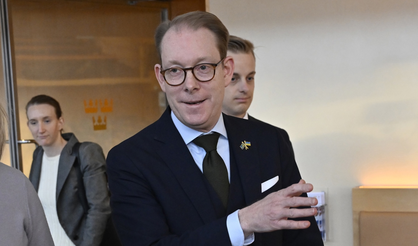 Utrikesminister Tobias Billström (M) skulle ha deltagit i en mottagning på svenska ambassaden i Washington med anledning av den svenska Natoanslutningen. Men nu har mottagningen skjutits fram. Arkivbild. Foto: Jonas Ekströmer/TT