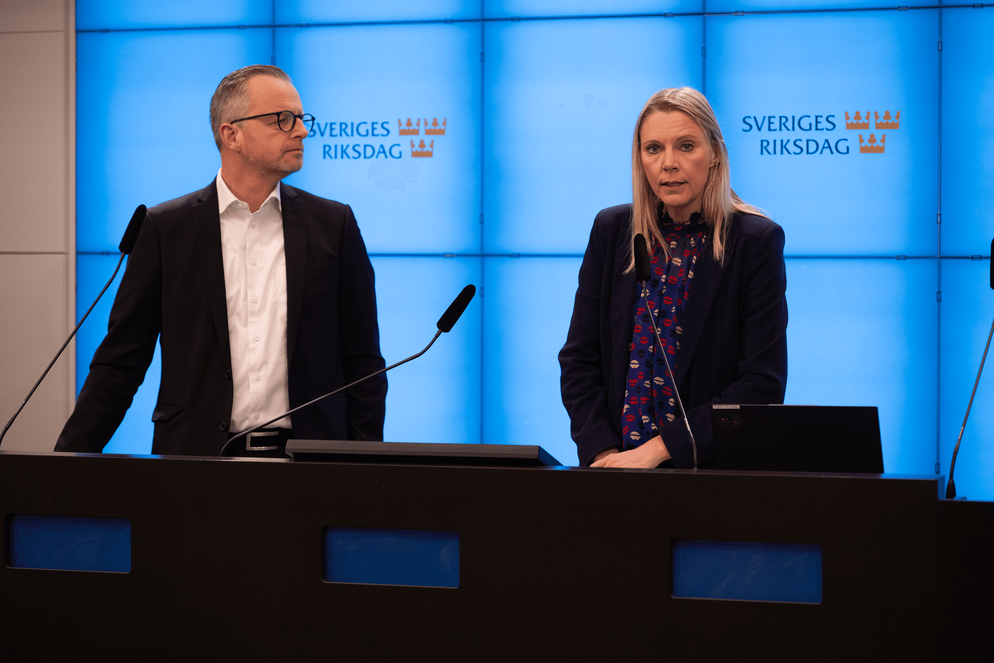 Mikael Damberg, finanspolitisk talesperson och Åsa Westlund, utbildningspolitisk talesperson. Foto: Roger Sahlström