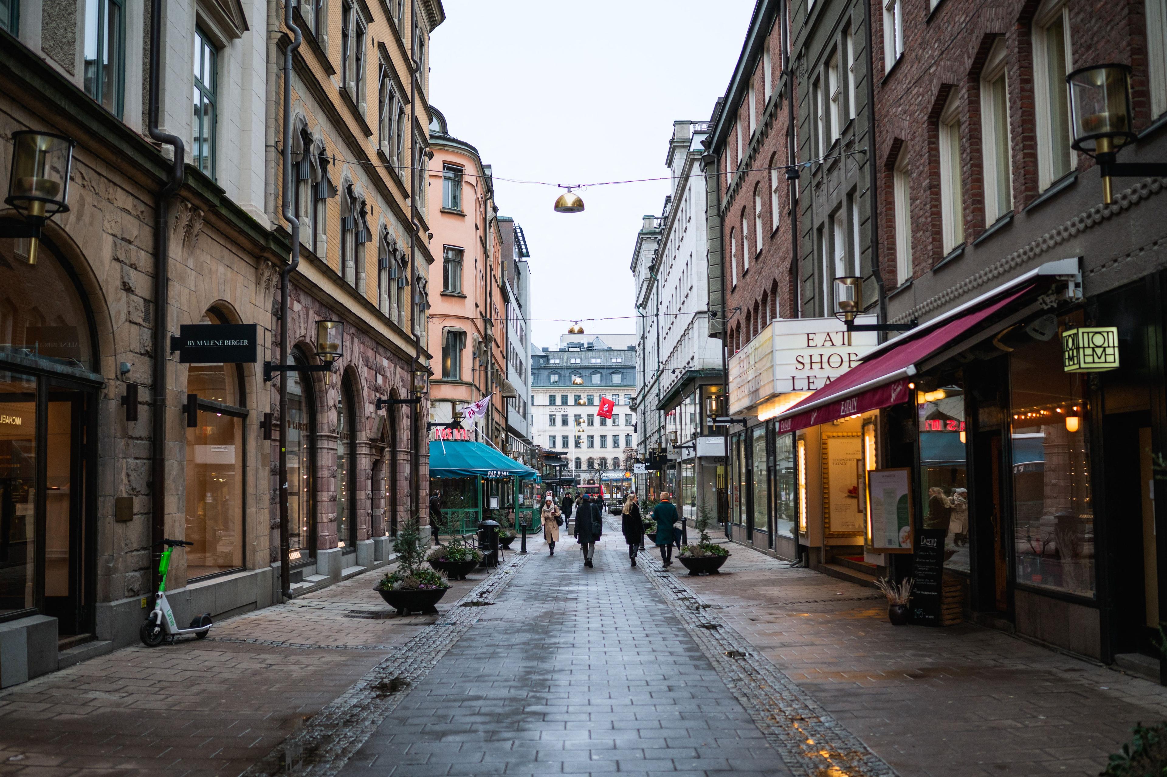 Många företag i Sverige har det tufft ekonomiskt just nu. Enbart i mars i år gick drygt 800 aktiebolag i konkurs, enligt färsk statistik från Syna. Foto: Jonathan Näckstrand/AFP via Getty Images