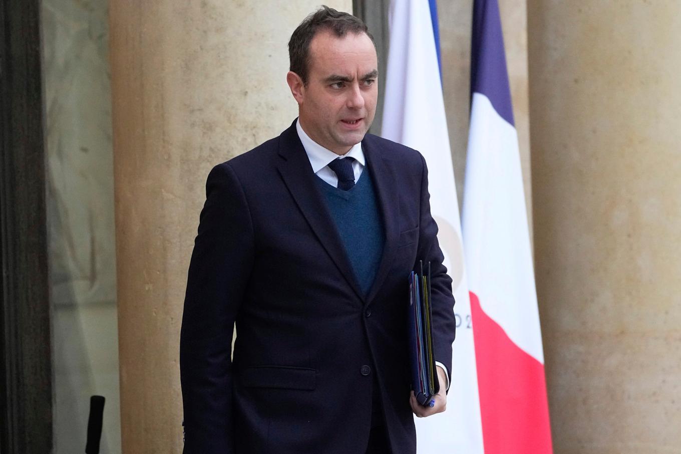 Frankrikes försvarsminister Sébastien Lecornu. Foto: Michel Euler/AP/TT