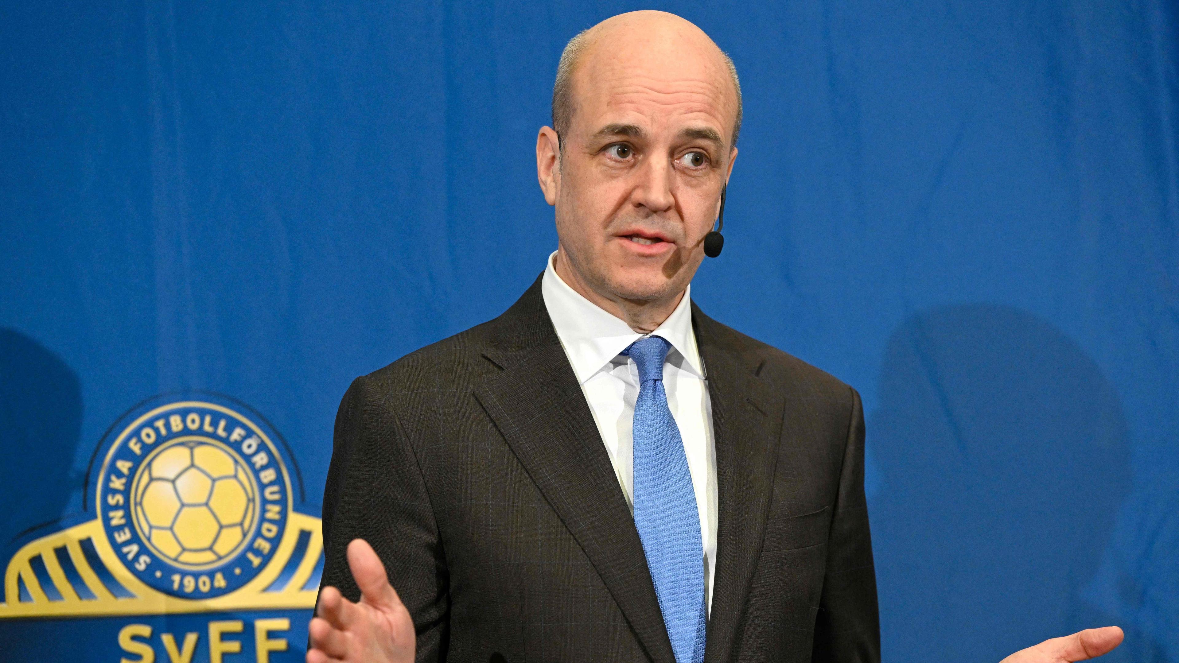SvFF:s ordförande Fredrik Reinfeldt deltog under tisdagskvällen i en paneldebatt arrangerad av Svenska sportjournalistförbundet. Foto: Henrik Montgomery/TT News Agency/AFP via Getty Images