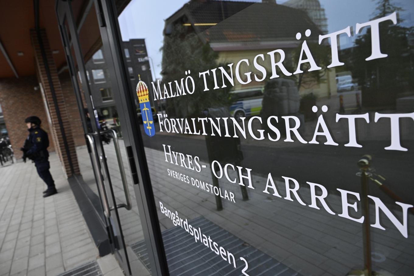 En tolk skickade sin bror till en rättegång i förvaltningsrätten när han inte kunde dyka upp själv. Arkivbild. Foto: Johan Nilsson/TT