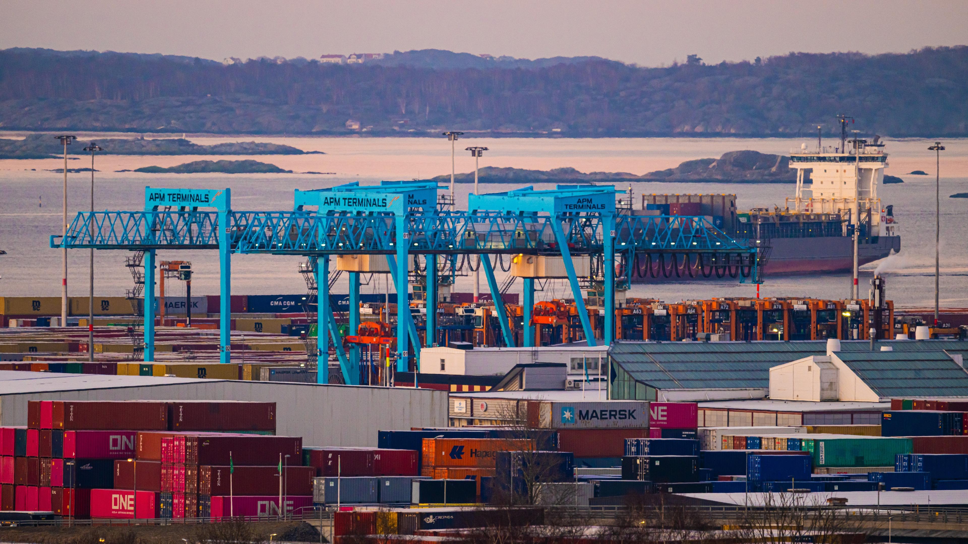 Mellan januari och mars hanterade Göteborgs hamn 242 000 containrar. Det är en ökning med åtta procent jämfört med motsvarande period året innan. Foto: Shutterstock