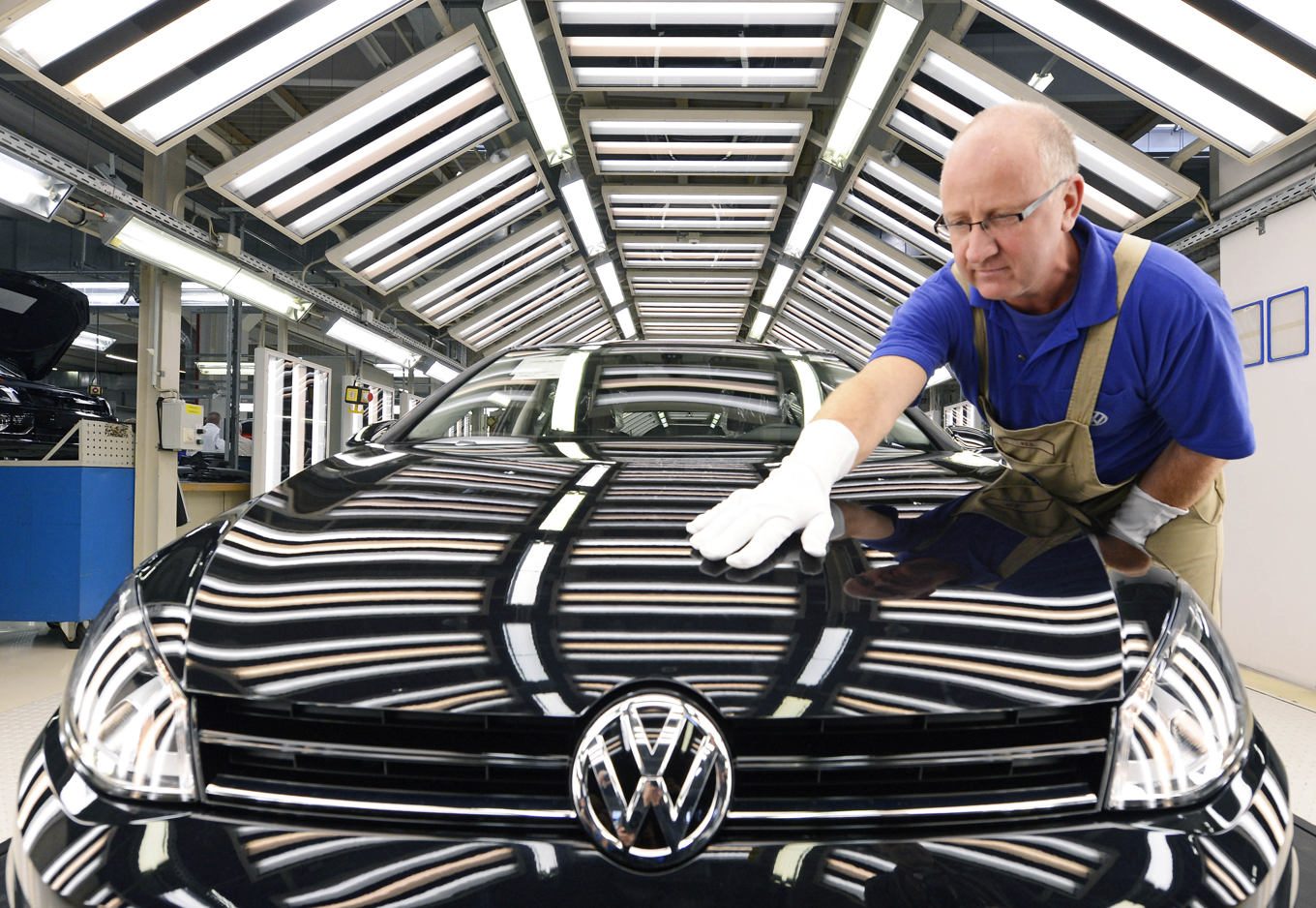 Volkswagen Group ökar marknadsandelen på växande europeisk bilmarknad. Arkivbild Foto: Jens Meyer AP/TT