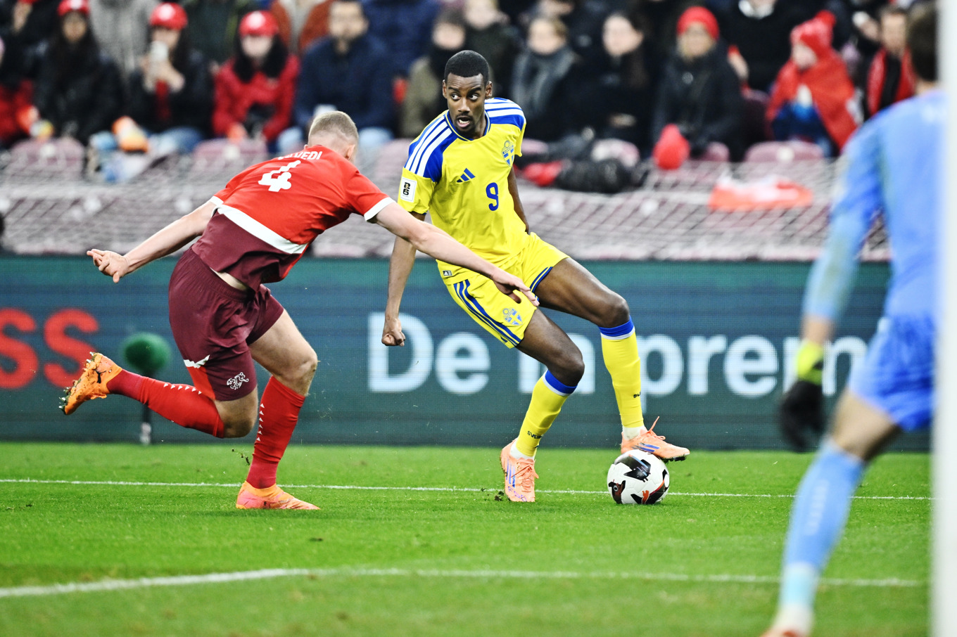 Alexander Isak är aktuell från start när VM-kvalet avslutas mot Slovenien. Foto: Pontus Lundahl/TT