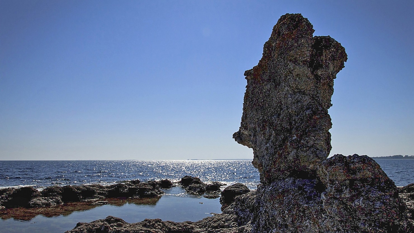 Känsliga kust- och naturmiljöer riskerar att påverkas kraftigt när stora områden på ön föreslås som riksintresse för storskalig vindkraft. Foto: Bilbo Lantto