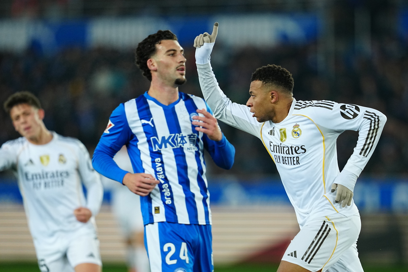 Kylian Mbappé firar sitt 1-0-mål. Foto: Miguel Oses/AP/TTT