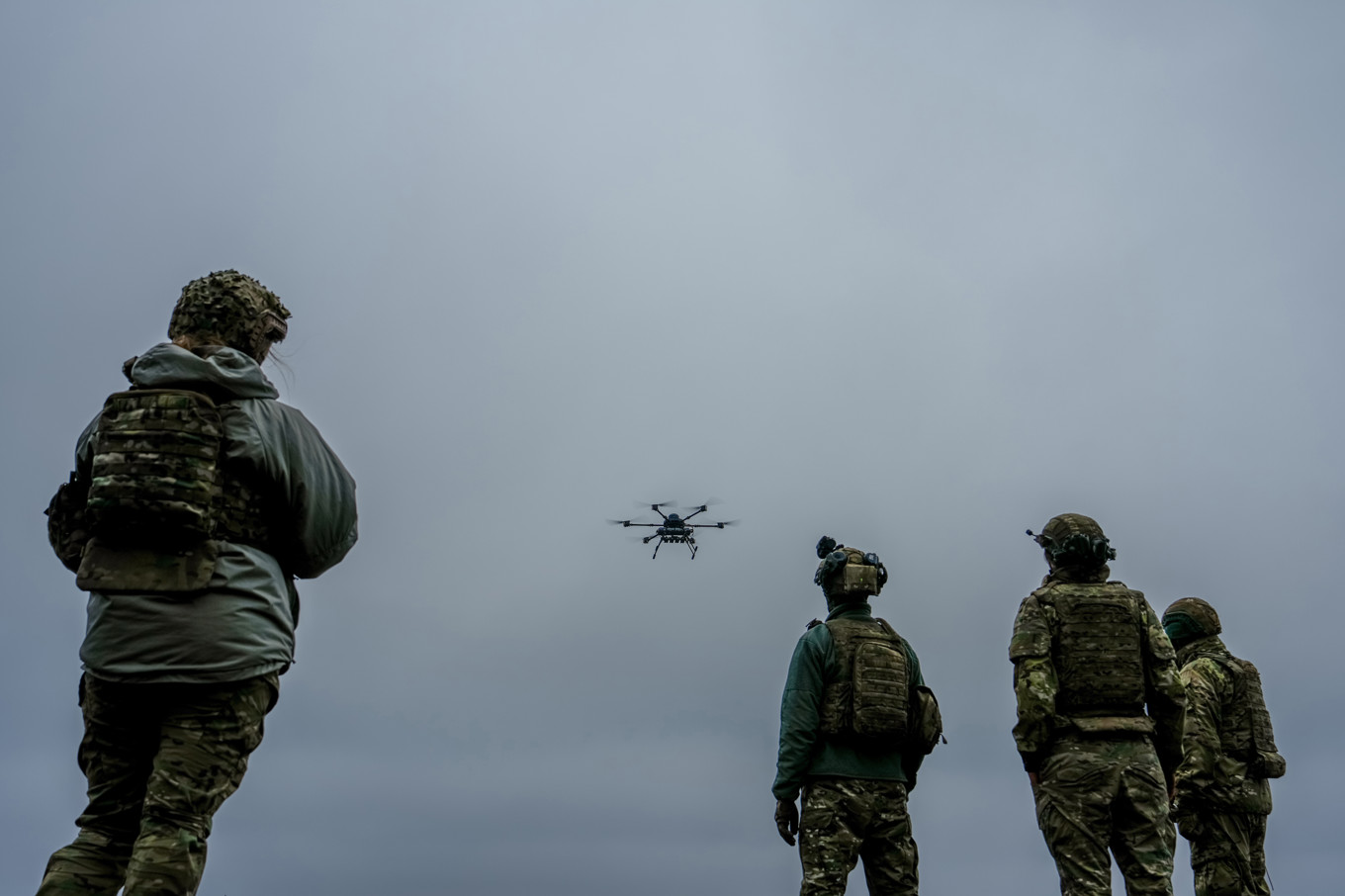 Ukrainska drönarsoldater i en bild från november. Foto: Julia Demaree Nikhinson/AP/TT