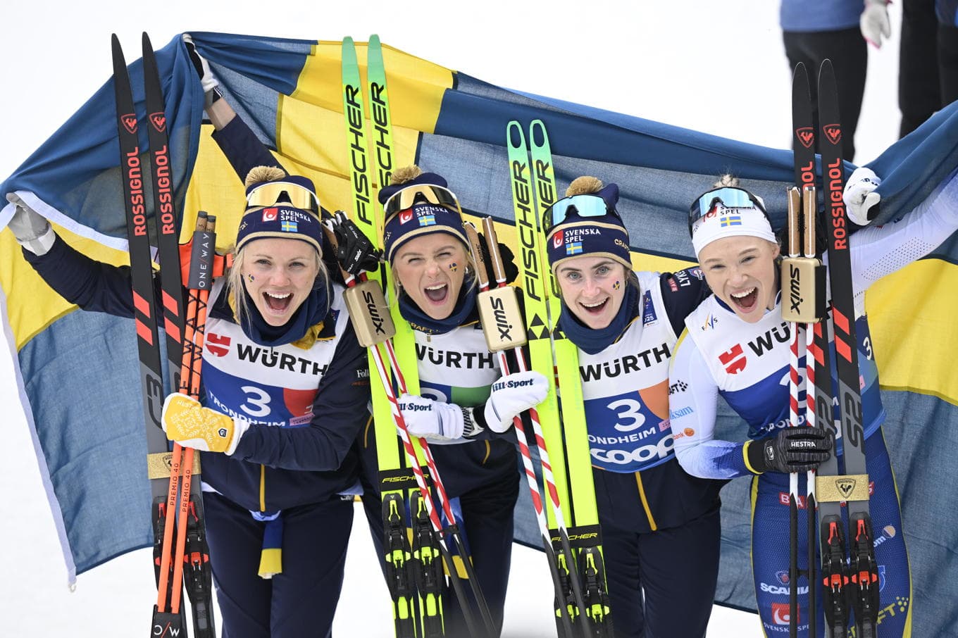 Sverige vann sex av sex guld på damsidan i skid-VM i Trondheim förra vintern. Blir det en favorit i repris på OS i Italien? Foto: Fredrik Sandberg/TT