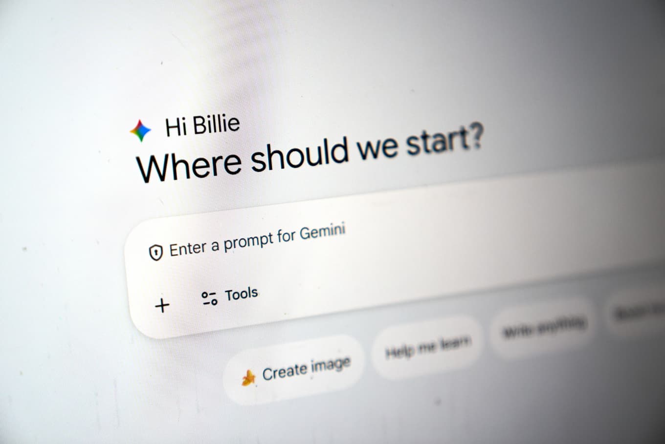 Googles Gemini är en av de tjänster som kommer att visa en reklamfilm under Super Bowl. Foto: Damian Dovarganes /AP/TT