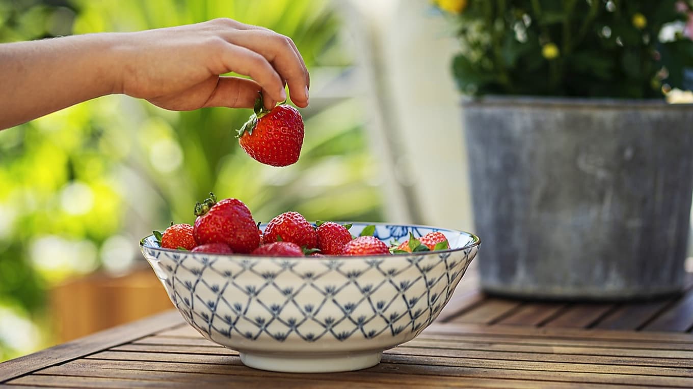 Mängder av människor följer en diet som är mycket strängare än någon kristen riktning anbefaller; vi gör det dessutom året om, skriver kåsören. Foto: Sofia Drevemo