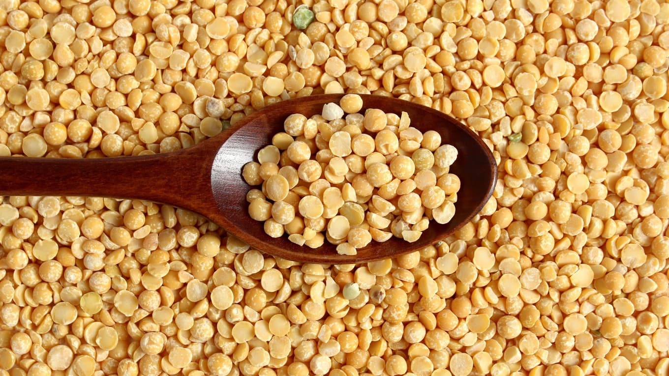 Att äta för mycket gula ärtor kan medföra risker för hälsan, enligt en ny studie. Foto: Shutterstock