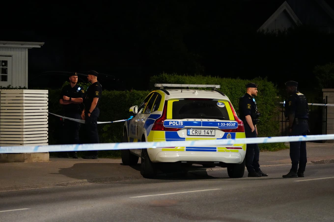 En misstänkt skottlossning har inträffat i Hässelby i Stockholm sent på tisdagskvällen. Foto: Magnus Lejhall/TT