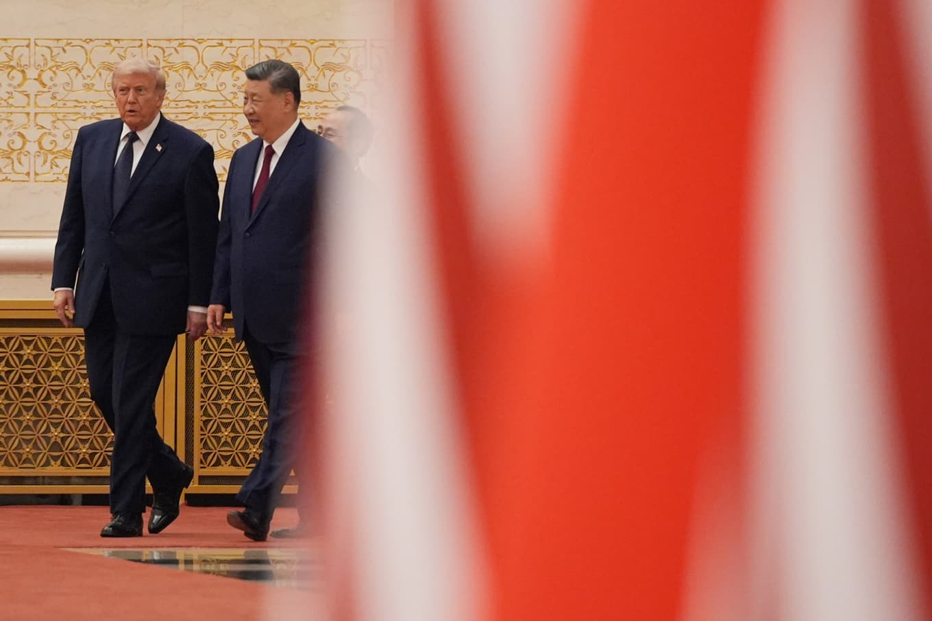 USA:s president Donald Trump och Kinas president Xi Jinping anländer till en statsmiddag i Peking sal den 14 maj i år. Foto: Mark Schiefelbein/AP/TT