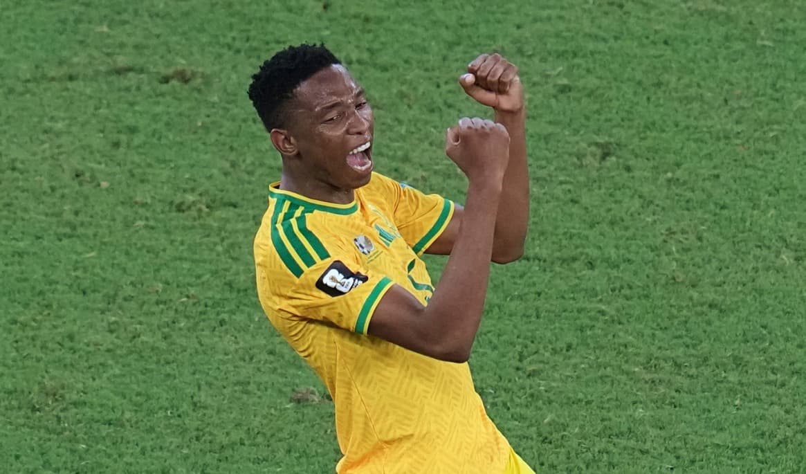 Sydafrikas Thalente Mbatha firar. Foto: Dolores Ochoa/AP/TT