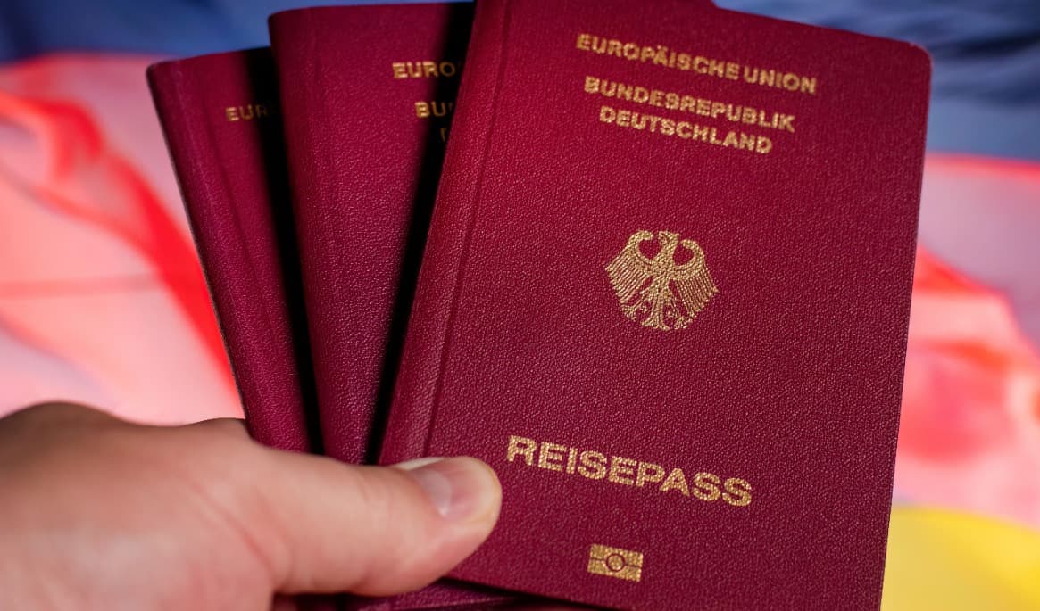 Många utlänningar behåller sitt gamla medborgarskap i Tyskland. Foto: Shutterstock
