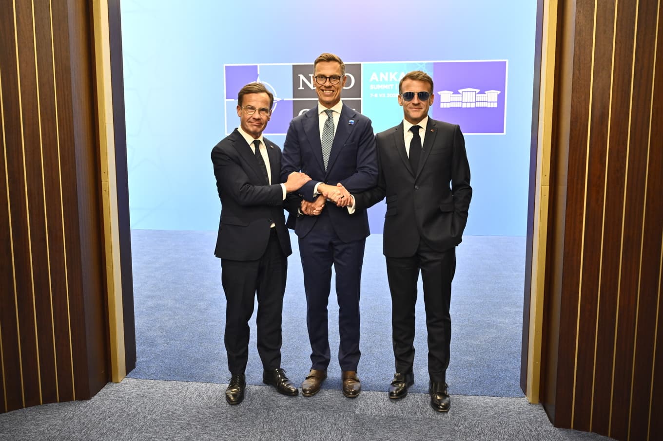 Sveriges statsminister Ulf Kristersson (M), Finlands Alexander Stubb och Frankrikes president Emmanuel Macron. Foto: Christine Olsson/TT