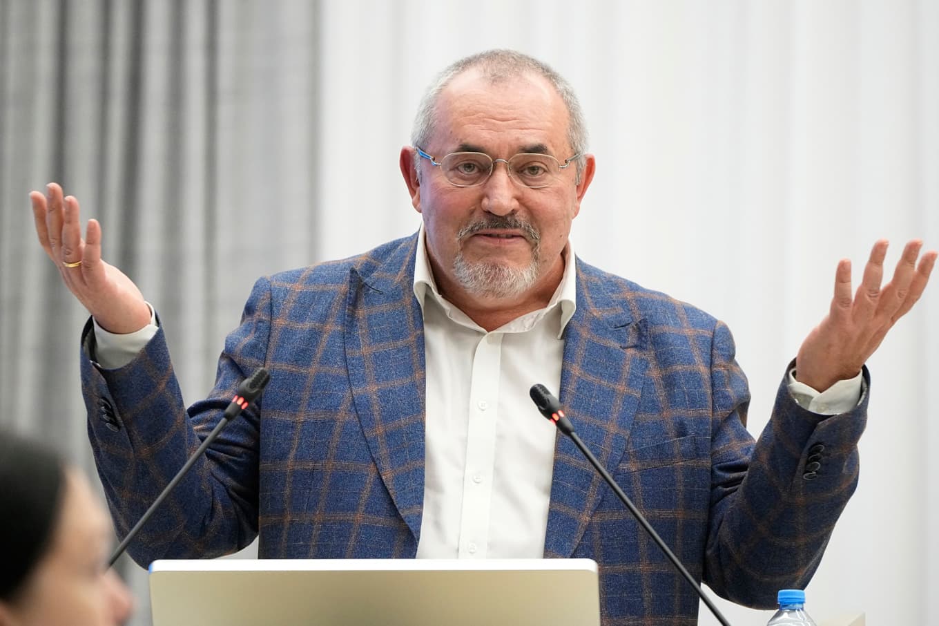 Krigskritikern och politikern Boris Nadezjdin stoppas återigen från att ställa upp i ett val i Ryssland. Arkivbild Foto: Alexander Zemlianichenko/AP/TT