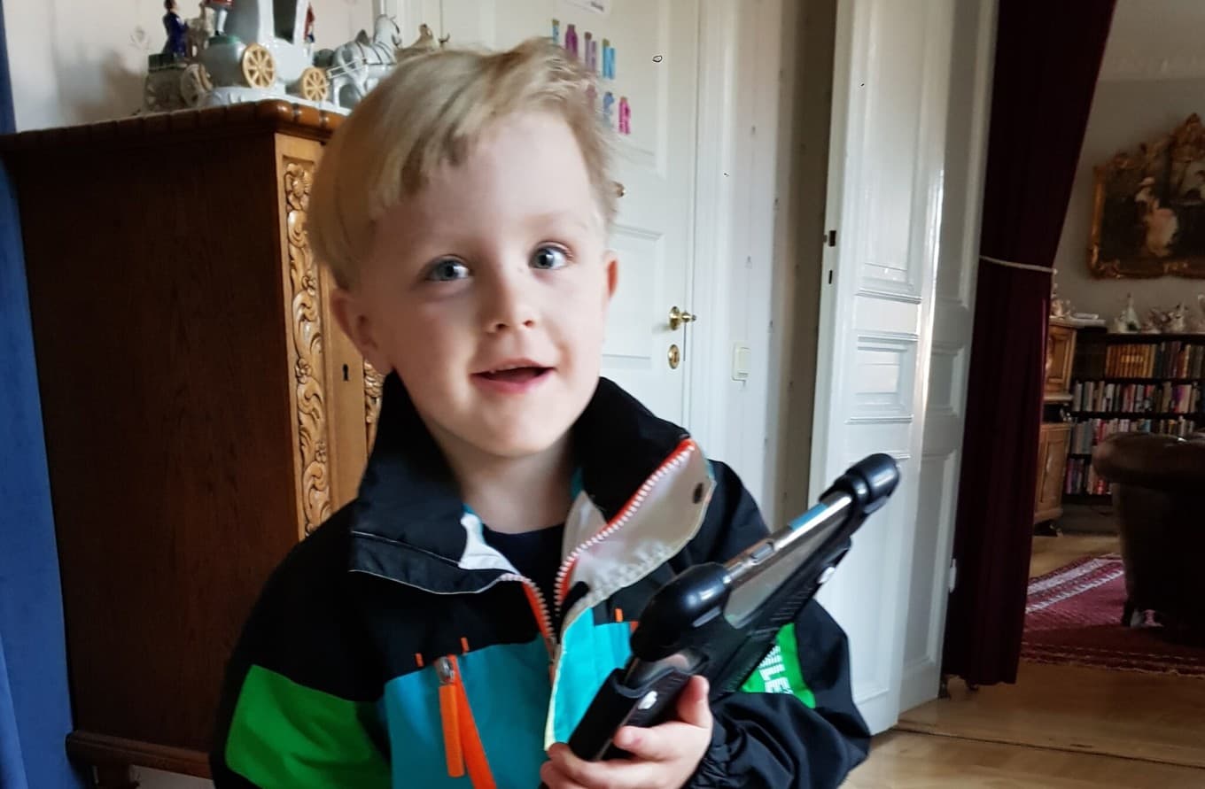 Falu kommun placerade femårige John Walter på ett kritiserat HVB-hem i Hagfors. Drygt två veckor senare hittades han drunknad i en närliggande älv. Foto: Privat/Centrum för rättvisa