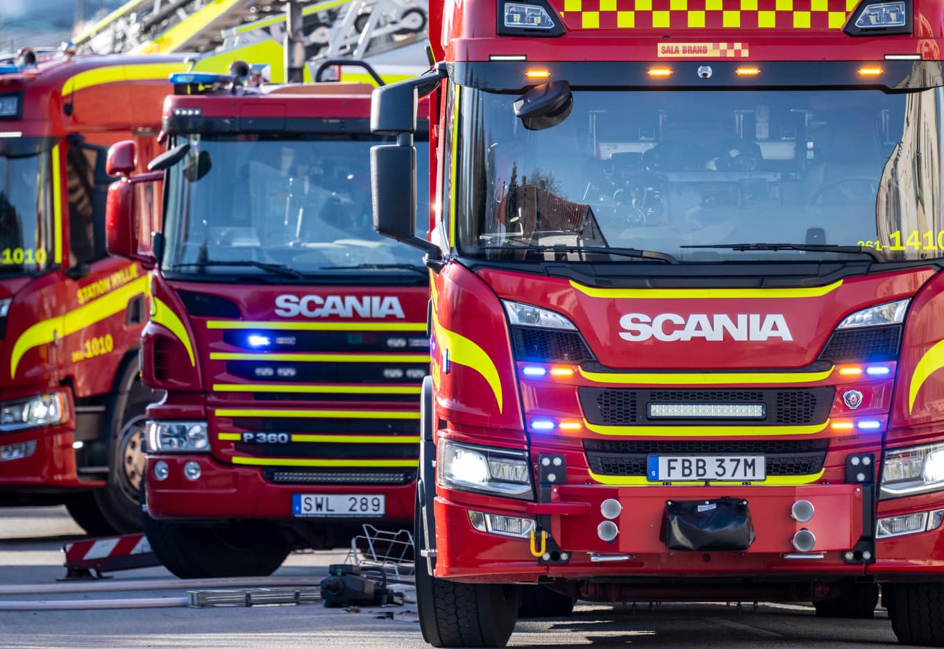 Tolv enheter från räddningstjänsten och ett 20-tal brandmän har kämpat med att få kontroll över branden. Arkivbild. Foto: Johan Nilsson / TT