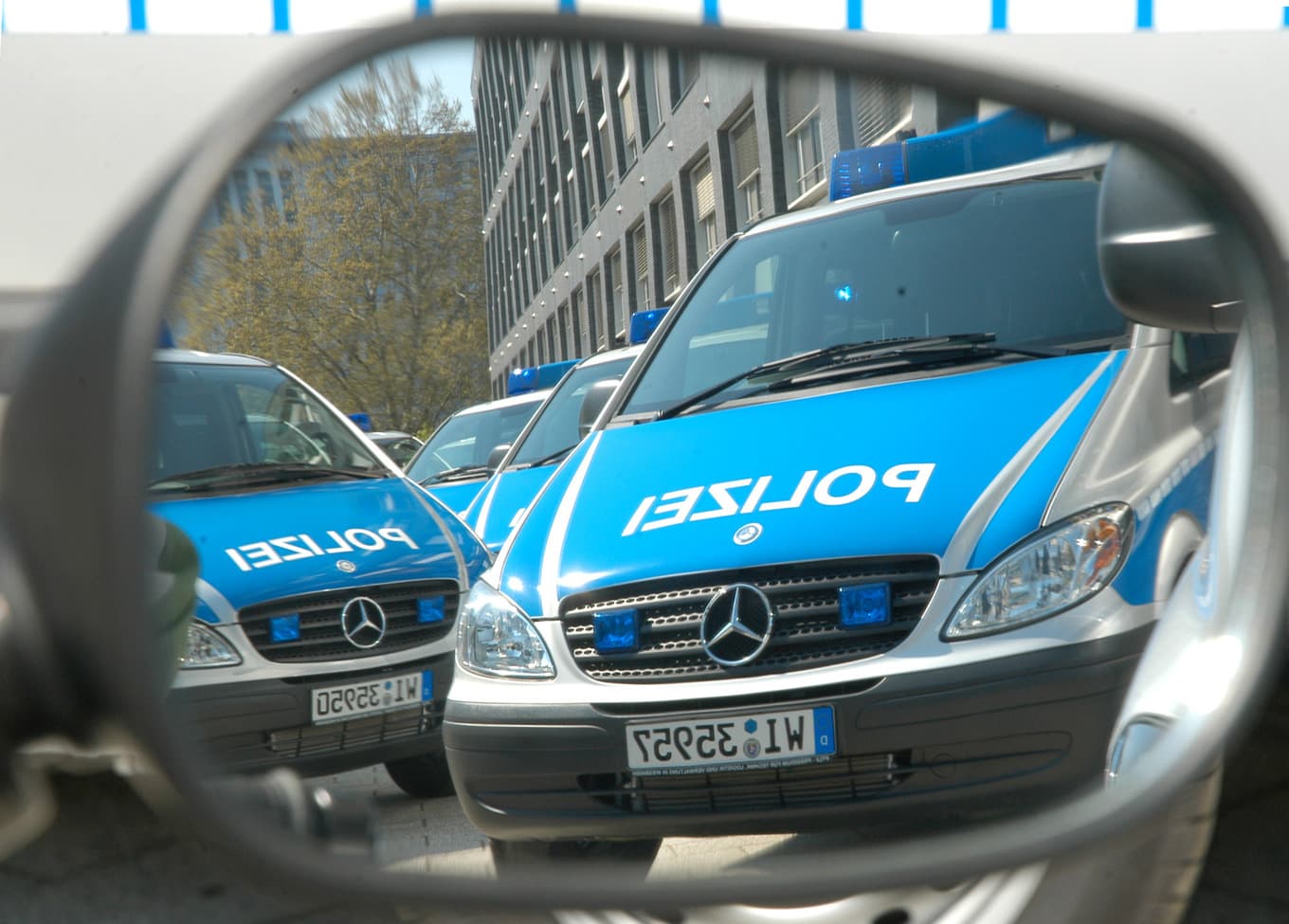 Tysk polis utreder fallet. Genrebild. Foto: Bernd Kammerer/AP/TT