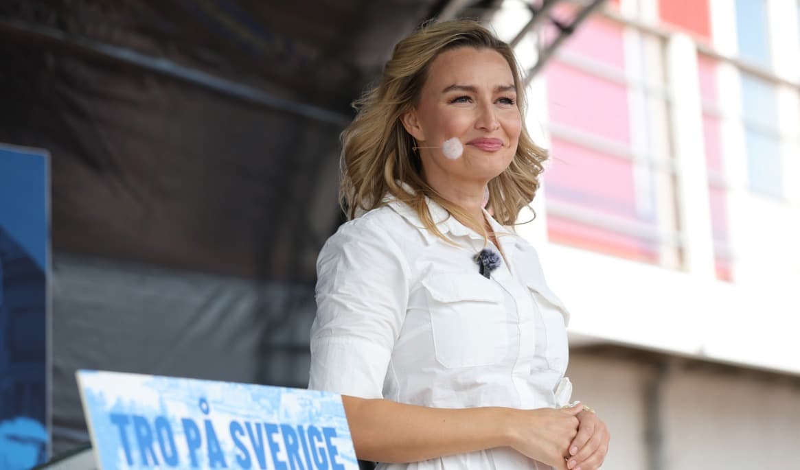 Kristdemokraternas förslag om ”mammabonus” är ett erkännande av barnafödandets betydelse för vår framtid, säger Busch i sitt sommartal. Foto: Adam Ihse/TT