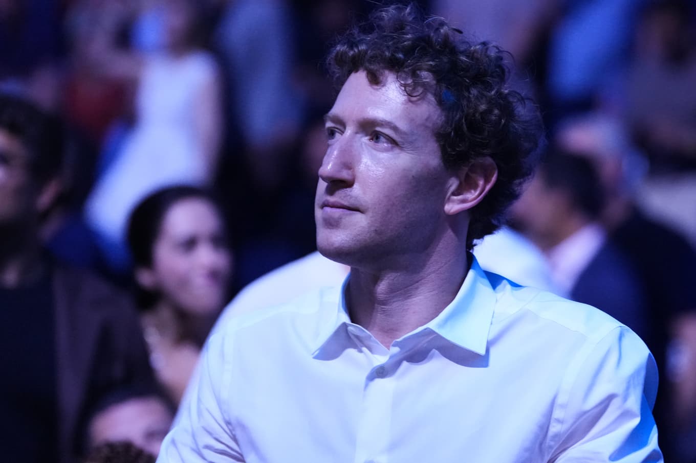 Metas vd Mark Zuckerburg ska närvara vid de nya rättsprocesser som drar igång de närmaste dagarna. Techjätten tillbakavisar anklagelserna om att medvetet ha gjort barn och unga beroende av plattformarna Instagram och Facebook. Arkivbild. Foto: Alex Brandon /AP/TT