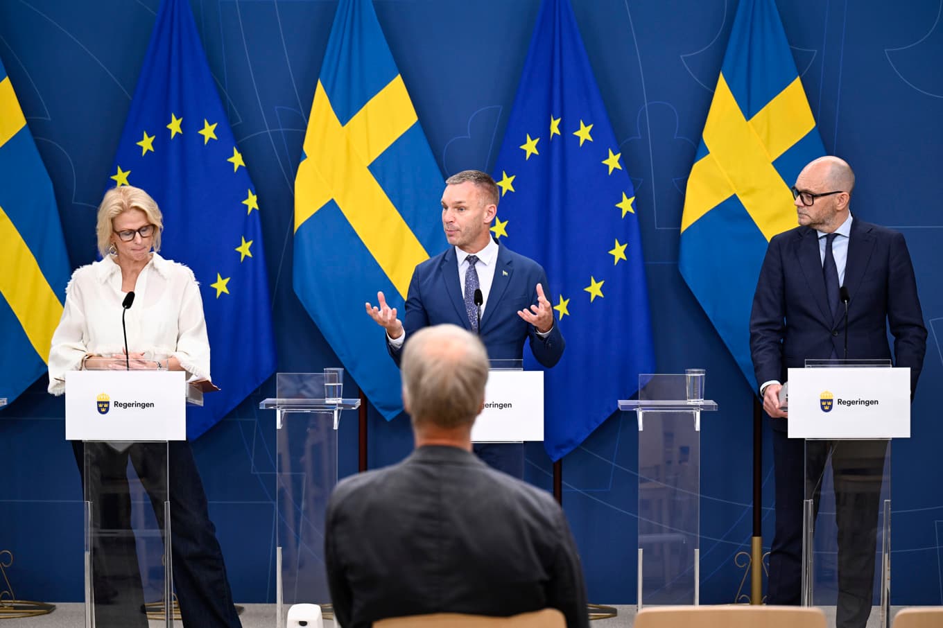 Finansminister Elisabeth Svantesson (M), civilminister Erik Slottner (KD) och arbetsmarknadsminister Johan Britz (L). Arkivbild. Foto: Pontus Lundahl/TT