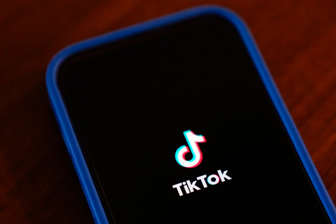 Sociala mediejätten Tiktok har träffat en förlikning med USA:s justitiedepartement. Arkivbild. Foto: Ashley Landis/AP/TT
