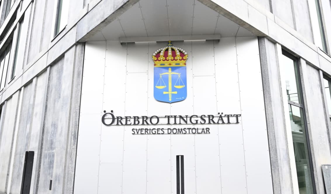 Örebro tingsrätt dömer mannen till fem års fängelse för övergreppen på sin styvdotter, men avslår åklagarens begäran om utvisning. Foto: Jessica Gow/TT