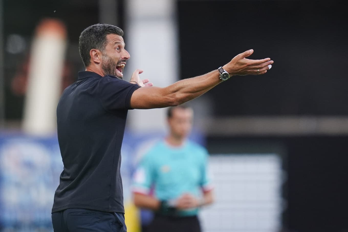 Fabio Grossos instruktioner, här i matchen mot Frosinone, hjälpte inte. Han har fått sparken från Fiorentina. Foto: Massimo Paolone /AP/TT