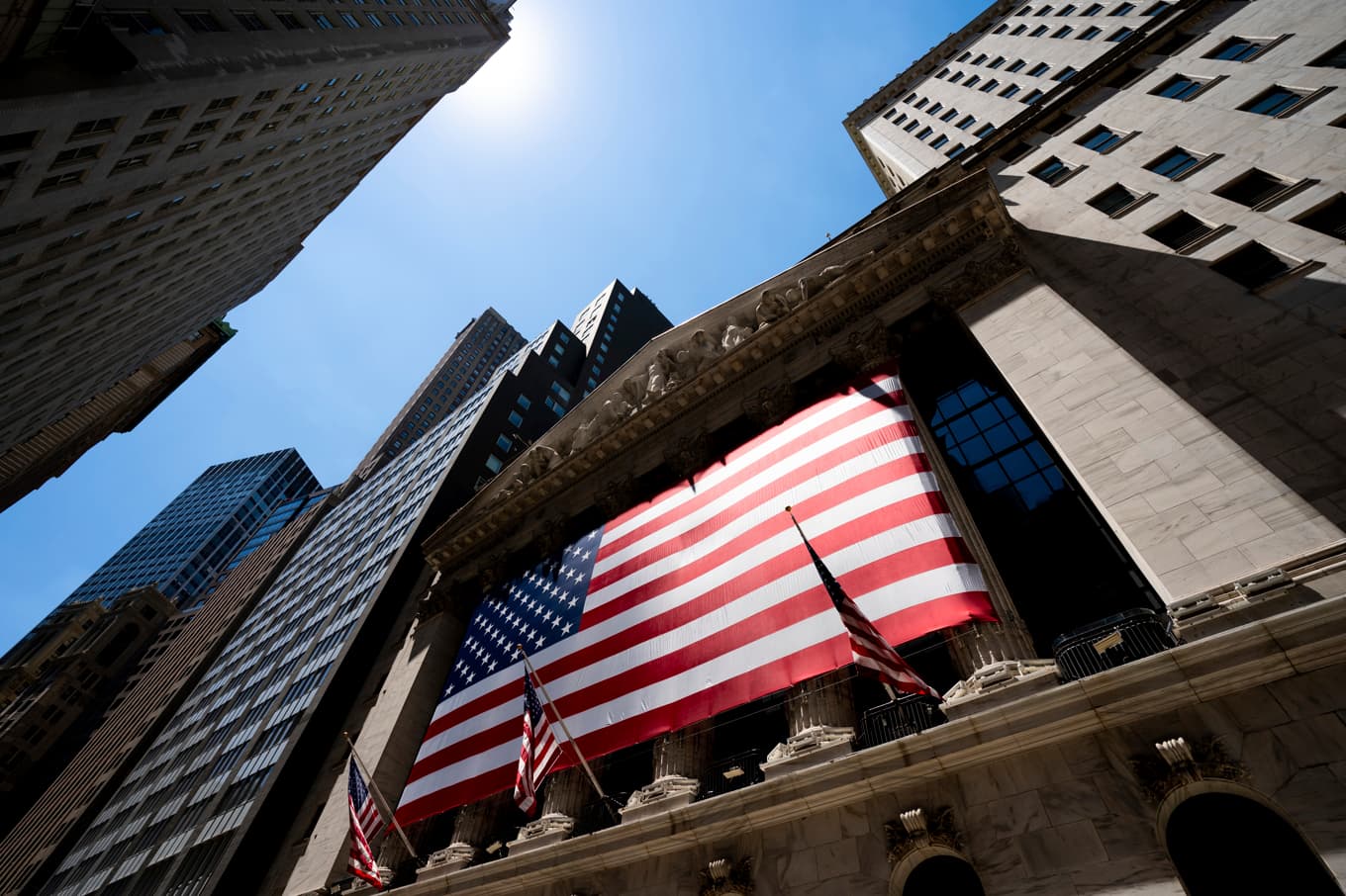 Positiv stämning bland investerare på Wall Street. Arkivbild. Foto: Julia Nikhinson/AP/TT