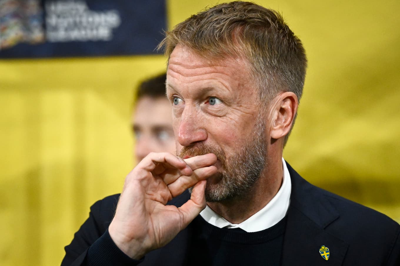 Förbundskapten Graham Potter har kallat in Eric Smith efter det att sjukdom spridit sig i landslaget inför matchen mot Bosnien-Hercegovina. Foto: Fredrik Sandberg/TT