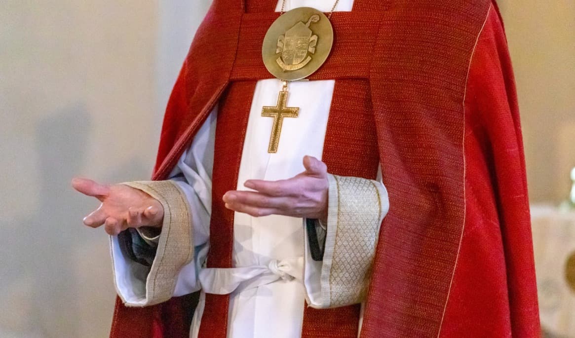 Var går gränsen mellan politik och tro? Foto: Svenska Kyrkan.